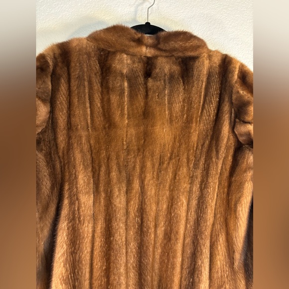 MICHAEL KORS Long Brown Fur Coat with Pockets 🤎🍂 Elegant & Stylish & Classy - Picture 9 of 13
